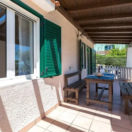 Apartment Il Bacio Del Sole By Barbarhouse
